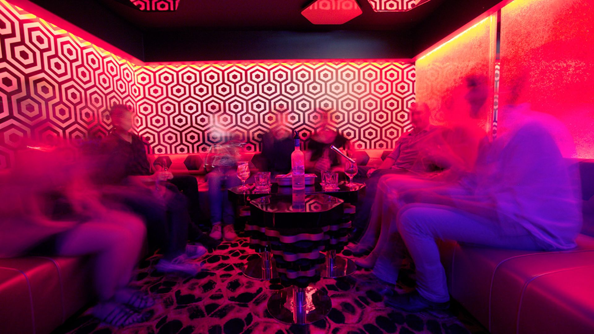 Strip clubs in lawrence kansas - 🧡 Pure - Strip Club - Kansas City (816) ....